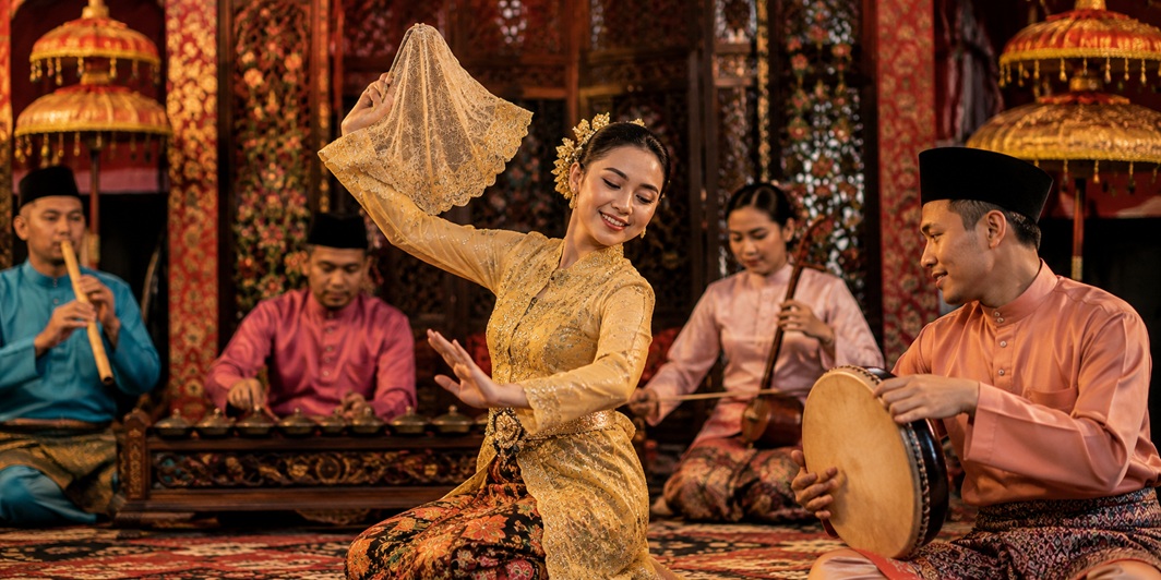 Arts & Culture